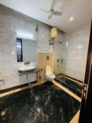 Kitchen in 3 BHK Builder Floor at Ansal Plaza Sector-23, Sector 23 – for Rent