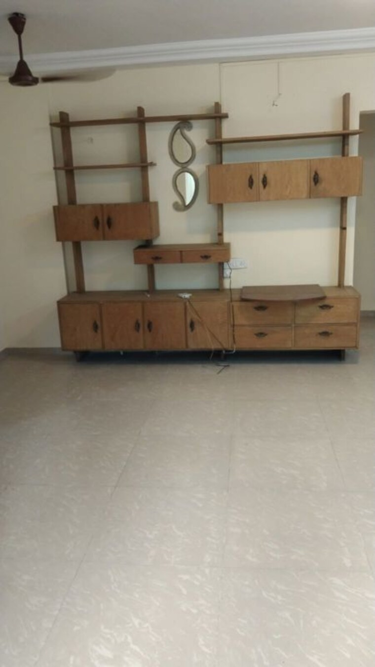 Living Room, sarla-garden 2 Bedroom 1000 Sq.Ft. Apartment In Vakola Mumbai 10418869