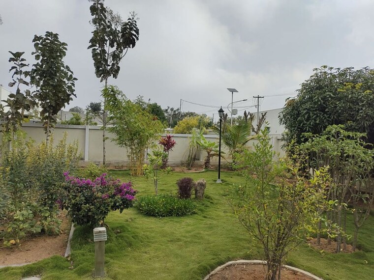 Garden, kamandoddi 3 Bedroom 1000 Sq.Ft. Villa In Kamandoddi Hosur 10418864