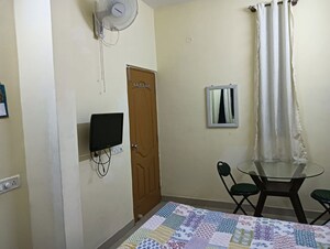 Master Bedroom in 1 BHK Builder Floor at Miracle Apartments, Btm Layout – for Rent