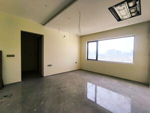 Room in 4 BHK Apartment at Sri Fortune Sonthalia Sky Villas, Kokapet – for Rent