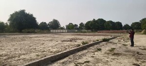 Plot Area in  Plot at Kaisarbagh – for Sale
