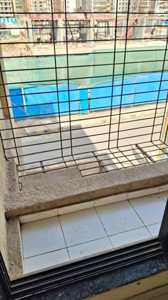 2 BHK + Servant Room Apartment For Rent in Shree Ganpati CHS