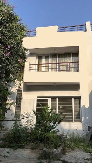 3 BHK Independent House For Sale in Muzaffar Nagar Ghusval