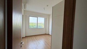 Room in 3 BHK Apartment at Sikka Kimaantra Greens, Sector 79 – for Rent
