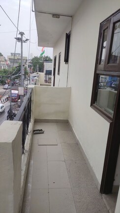 1 BHK Builder Floor For Rent in Saket