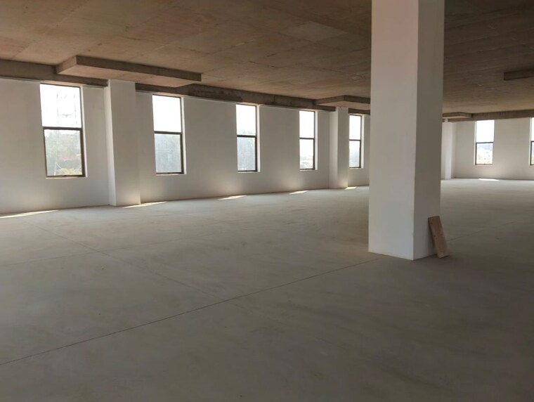 Room, devanahalli Commercial Office Space 50000 Sq.Ft. In Devanahalli Bangalore 10418988
