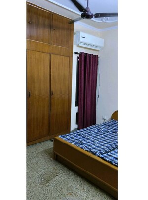 Bedroom in 2 BHK Independent House at Sector 19 – for Rent