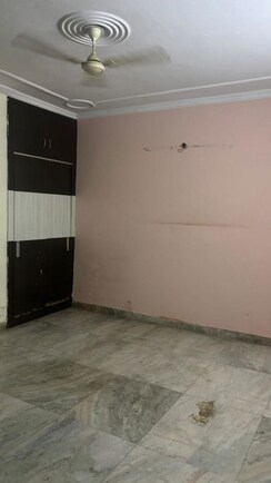 3 BHK + Pooja Room Builder Floor For Rent in Green Fields Colony