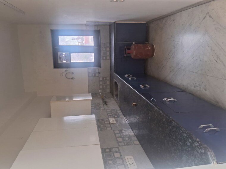 Kitchen, sector 12 3 Bedroom 1550 Sq.Ft. Builder Floor In Sector 12 Noida 10419007