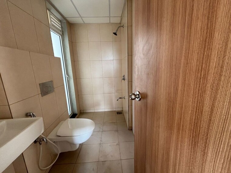 Bathroom, godrej-emerald 2 Bedroom 808 Sq.Ft. Apartment In Ghodbunder Road Thane 10419026