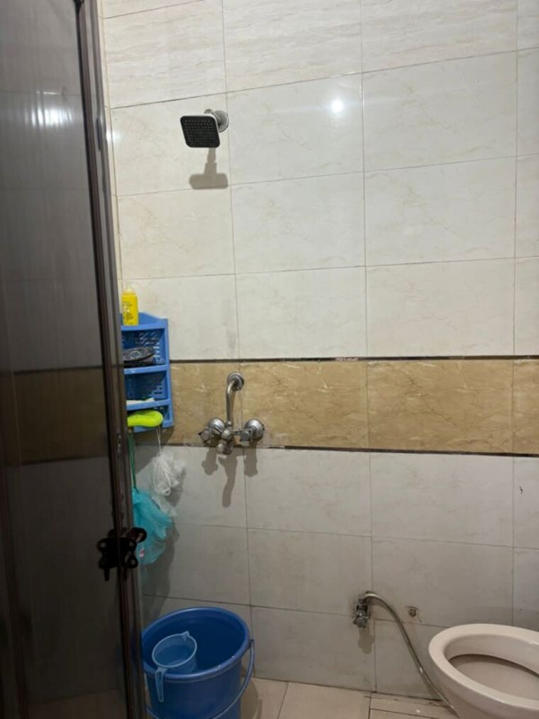 Bathroom, ajs-heights 2 Bedroom 950 Sq.Ft. Builder Floor In Indrapuram Ghaziabad 10419055