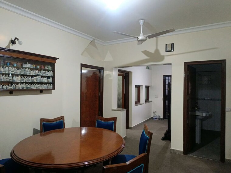 Dining area, jawahar nagar 3.5 Bedroom 2200 Sq.Ft. Apartment In Jawahar Nagar Delhi 10419033