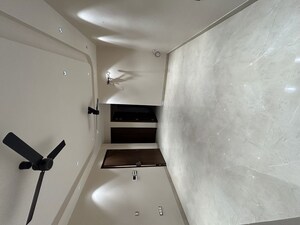 Room in 3 BHK Builder Floor at Sector 22b – for Rent