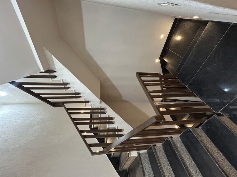 undefined, sector 22b 3 Bedroom 1800 Sq.Ft. Builder Floor In Sector 22b Gurgaon 10418989