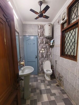 Bathroom in 3 BHK Builder Floor at Shivalik Colony – for Sale
