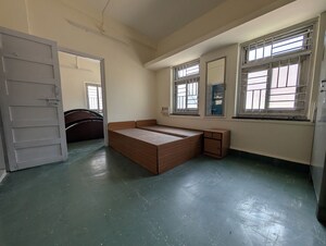Room in 4 BHK Independent House at Bharatkunj 1 – for Rent