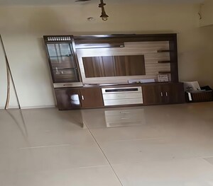 Living Room in 1 BHK Apartment at Dadar East – for Rent