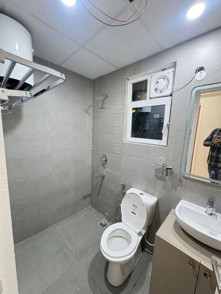 Bathroom, signature-global-city 2 Bedroom 1060 Sq.Ft. Apartment In Sector 37d Gurgaon 10419082