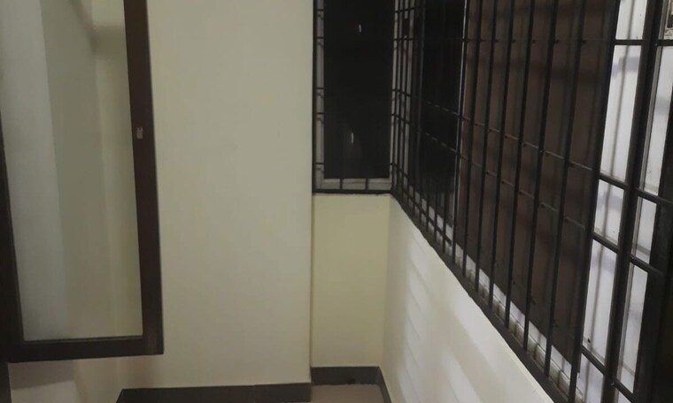 Balcony, hal 2nd stage 3 Bedroom 1675 Sq.Ft. Builder Floor In Hal 2nd Stage Bangalore 10419064