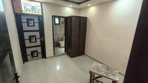 Room in 2 BHK Builder Floor at Malviya Nagar – for Rent