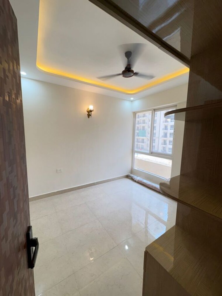 Bathroom, signature-the-millennia-3 2 Bedroom 1000 Sq.Ft. Apartment In Sector 37d Gurgaon 10419102