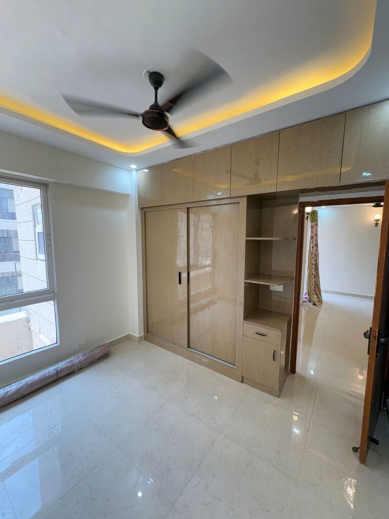 Room, signature-the-millennia-3 2 Bedroom 1000 Sq.Ft. Apartment In Sector 37d Gurgaon 10419102