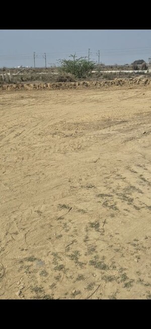   Plot at Jhalwa – for Sale