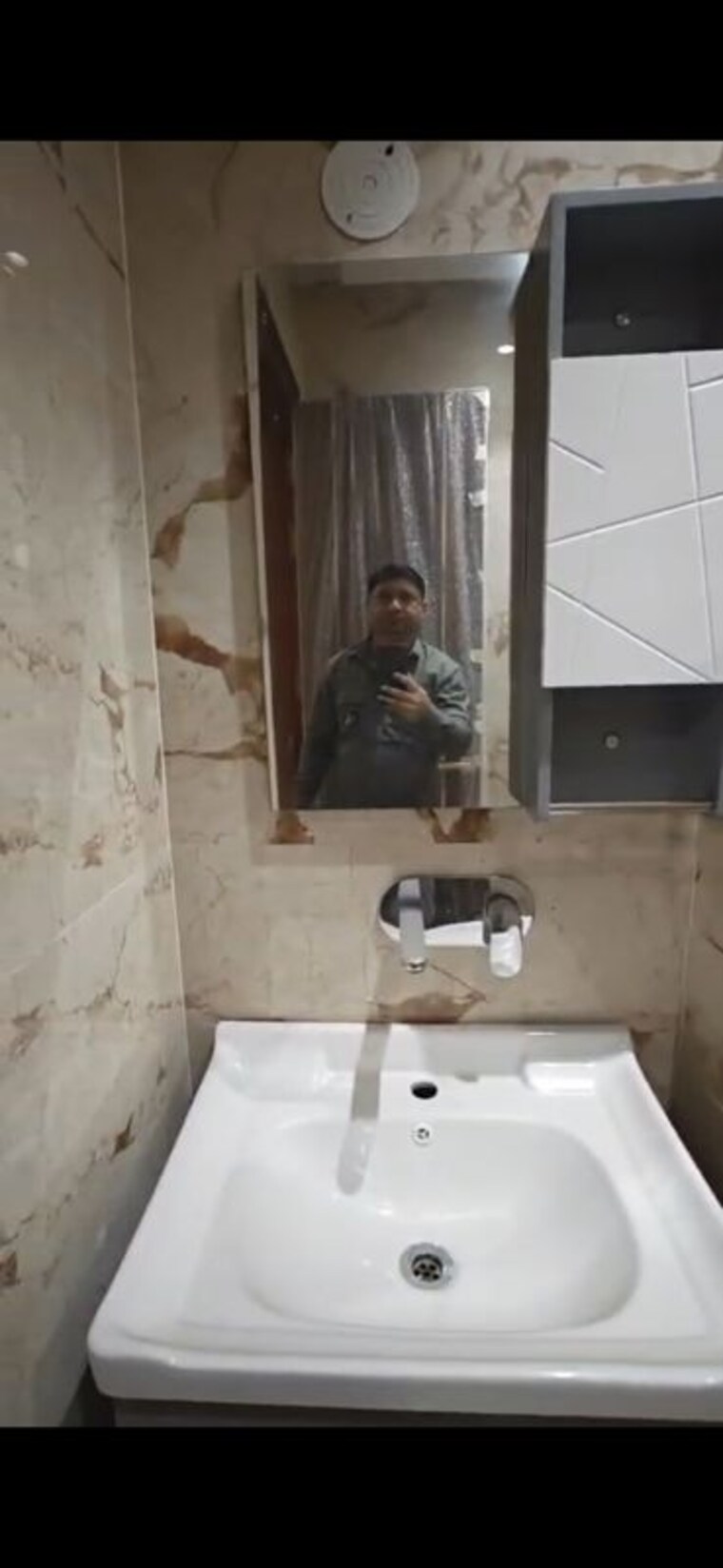 Bathroom, sector 85 4 Bedroom 350 Sq.Yd. Builder Floor In Sector 85 Faridabad 10419139
