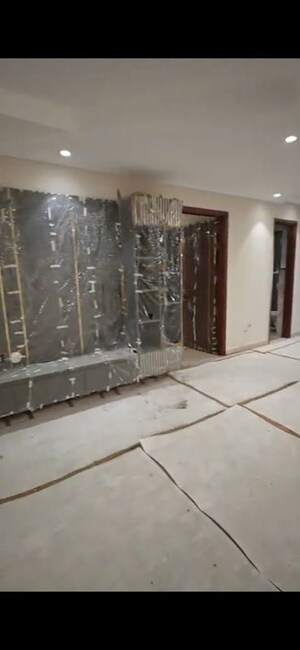 Kitchen in 4 BHK Builder Floor at Sector 85 – for Sale