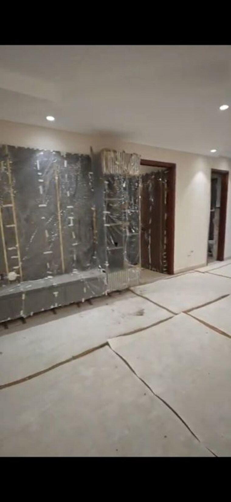 Kitchen, sector 85 4 Bedroom 350 Sq.Yd. Builder Floor In Sector 85 Faridabad 10419139