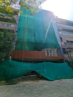 3 BHK Builder Floor For Sale in South City 1
