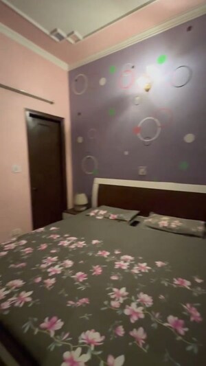 Furnished Amenities in 3 BHK Builder Floor at Mansarover Garden – for Sale