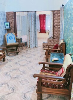 2.5 BHK Apartment For Rent in Bharat Forge
