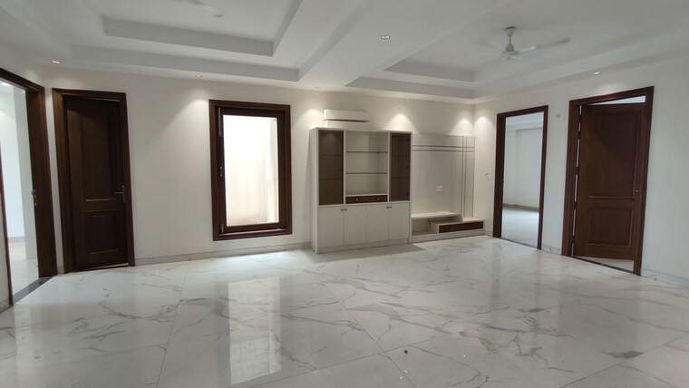 Room, sector 45 3 Bedroom 2550 Sq.Ft. Builder Floor In Sector 45 Gurgaon 10419201