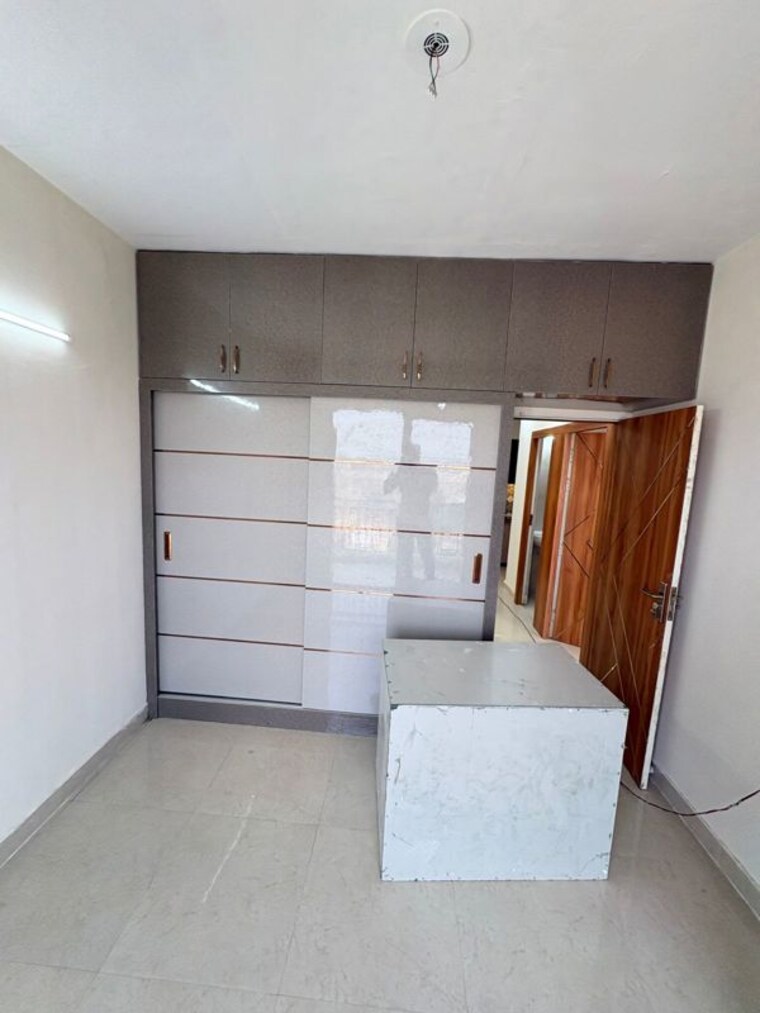 Kitchen, signature-the-millennia-3 2 Bedroom 1000 Sq.Ft. Apartment In Sector 37d Gurgaon 10419226