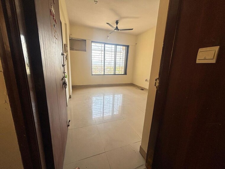 Room, everest-countryside-petunia 1 Bedroom 420 Sq.Ft. Apartment In Kasarvadavali Thane 10419161
