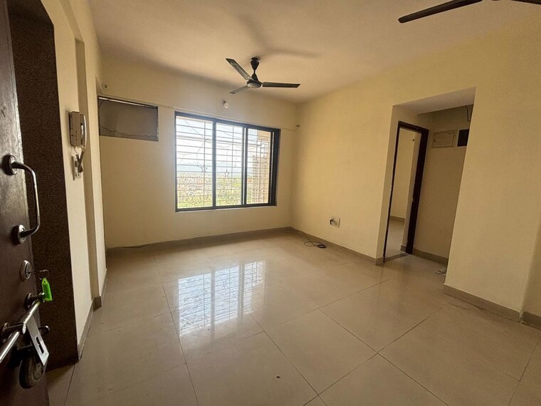 Room, everest-countryside-petunia 1 Bedroom 420 Sq.Ft. Apartment In Kasarvadavali Thane 10419161