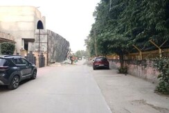 Plot For Sale in Sector 14