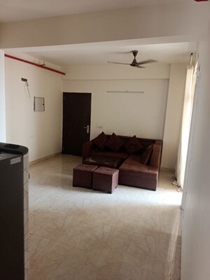 Bedroom in 2.5 BHK Apartment at JM Florance, Tech Zone 4 Greater Noida – for Rent