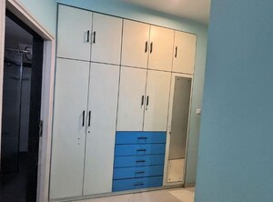 Furnished Amenities in 2 BHK Apartment at Rustomjee Azziano Wing I, Thane West – for Rent