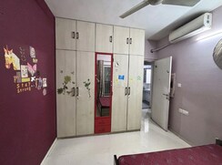 2 BHK + Servant Room Apartment For Rent in Rustomjee Azziano Wing I