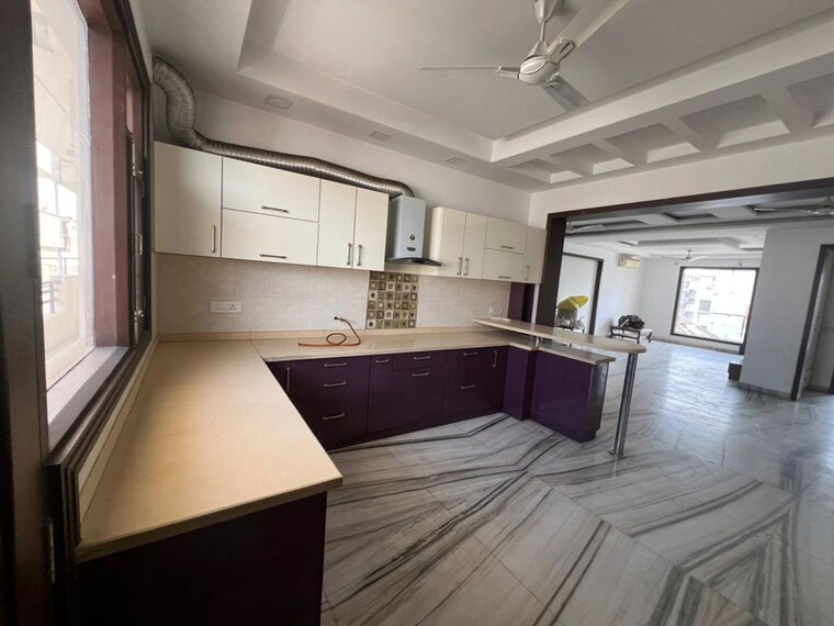 Kitchen, sector 46 3 Bedroom 2750 Sq.Ft. Builder Floor In Sector 46 Gurgaon 10419279