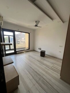 3 BHK + Store Room Builder Floor For Rent in Sector 46