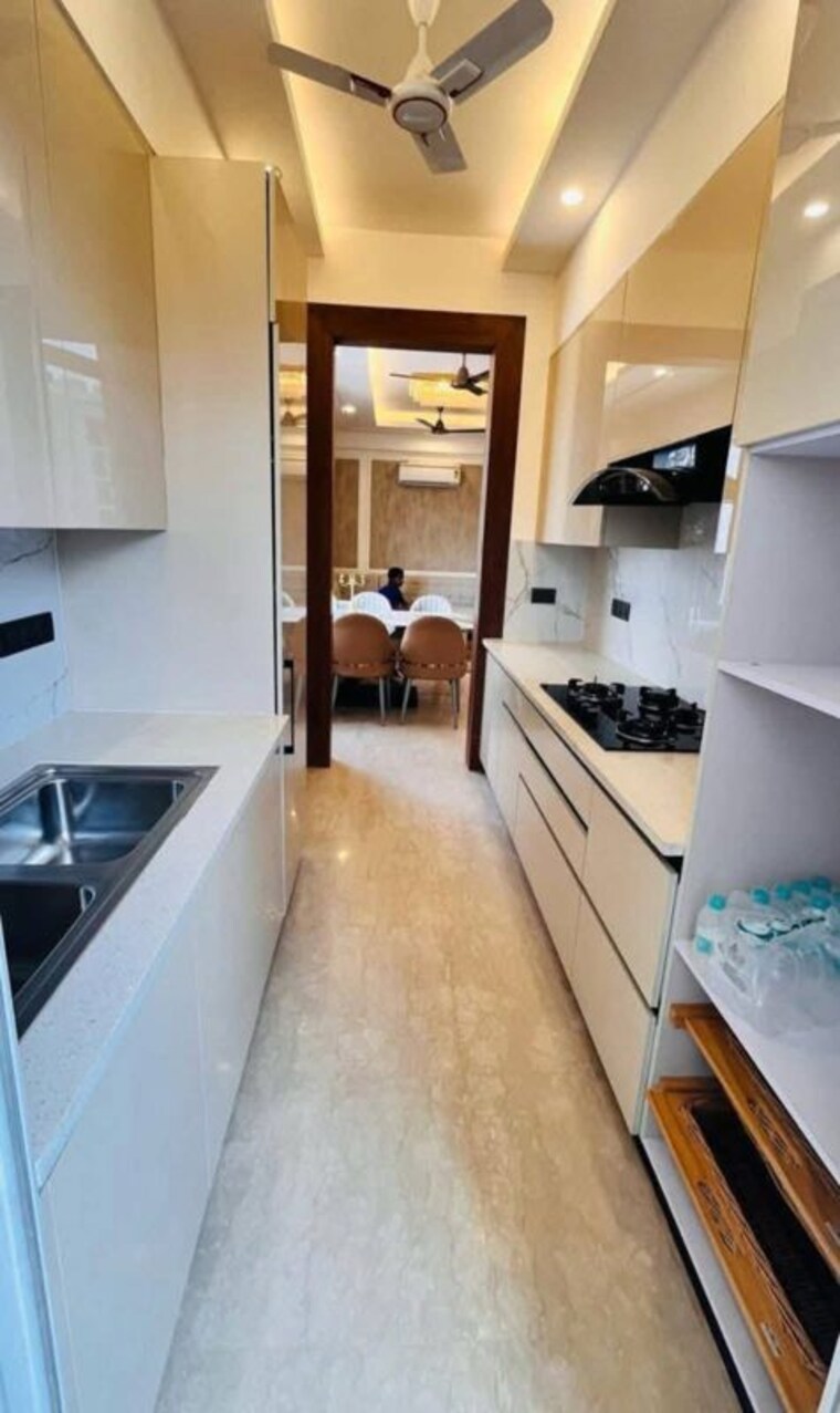 Kitchen, trehan-luxury-floors 3 Bedroom 1680 Sq.Ft. Apartment In Sohna Sector 35 Gurgaon 10419308
