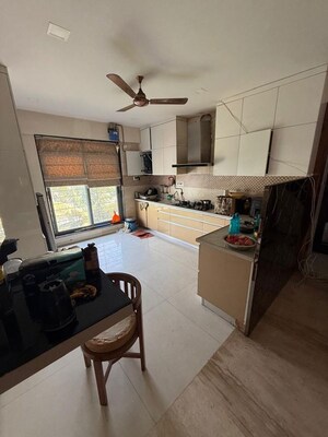 Team Area in 3 BHK Apartment at Nirvana Zen, Viman Nagar – for Rent