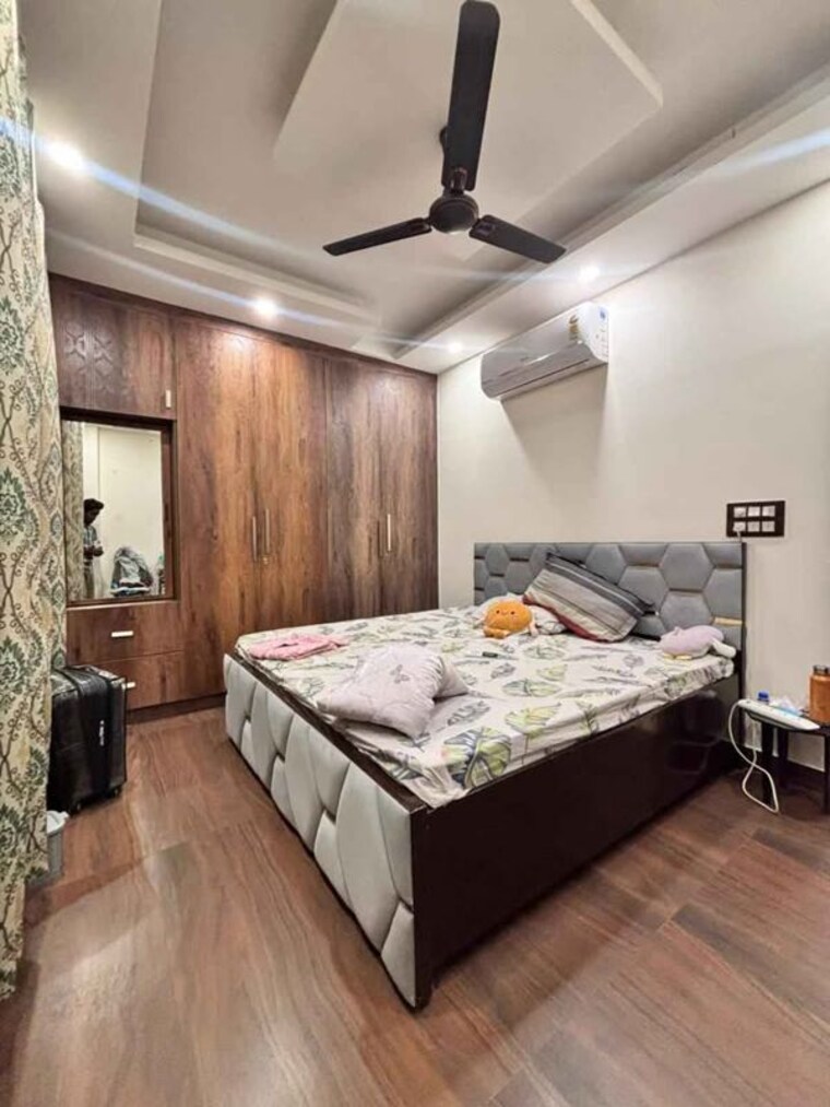 Bedroom, malviya nagar 2 Bedroom 80 Sq.Yd. Builder Floor In Malviya Nagar Delhi 10419295