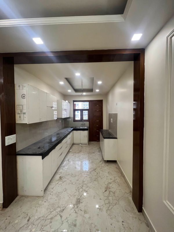 2 BHK + Pooja Room Builder Floor For Rent in Sector 37C