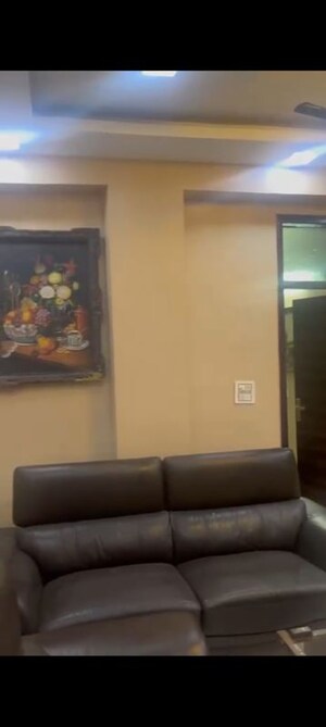 2 BHK Builder Floor For Sale in Shakti Khand Iii