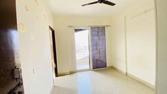 1 BHK + Extra Room Apartment For Rent in Pyramid Heights